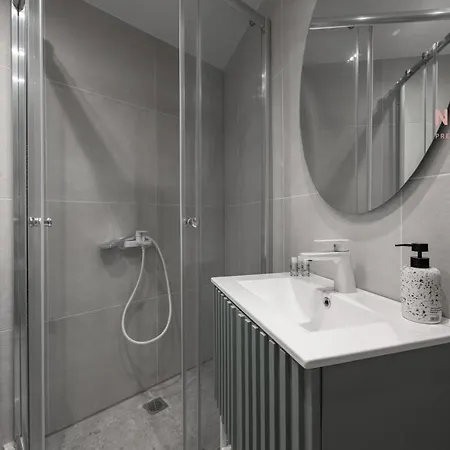 V1 Boutique Rooms, Nilie Hospitality Mgmt * Salonicco